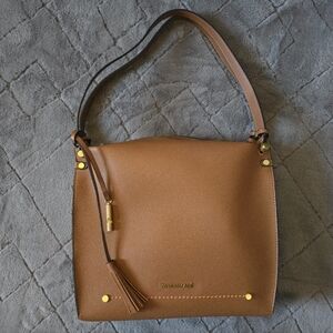 Montemare Vienna Tote